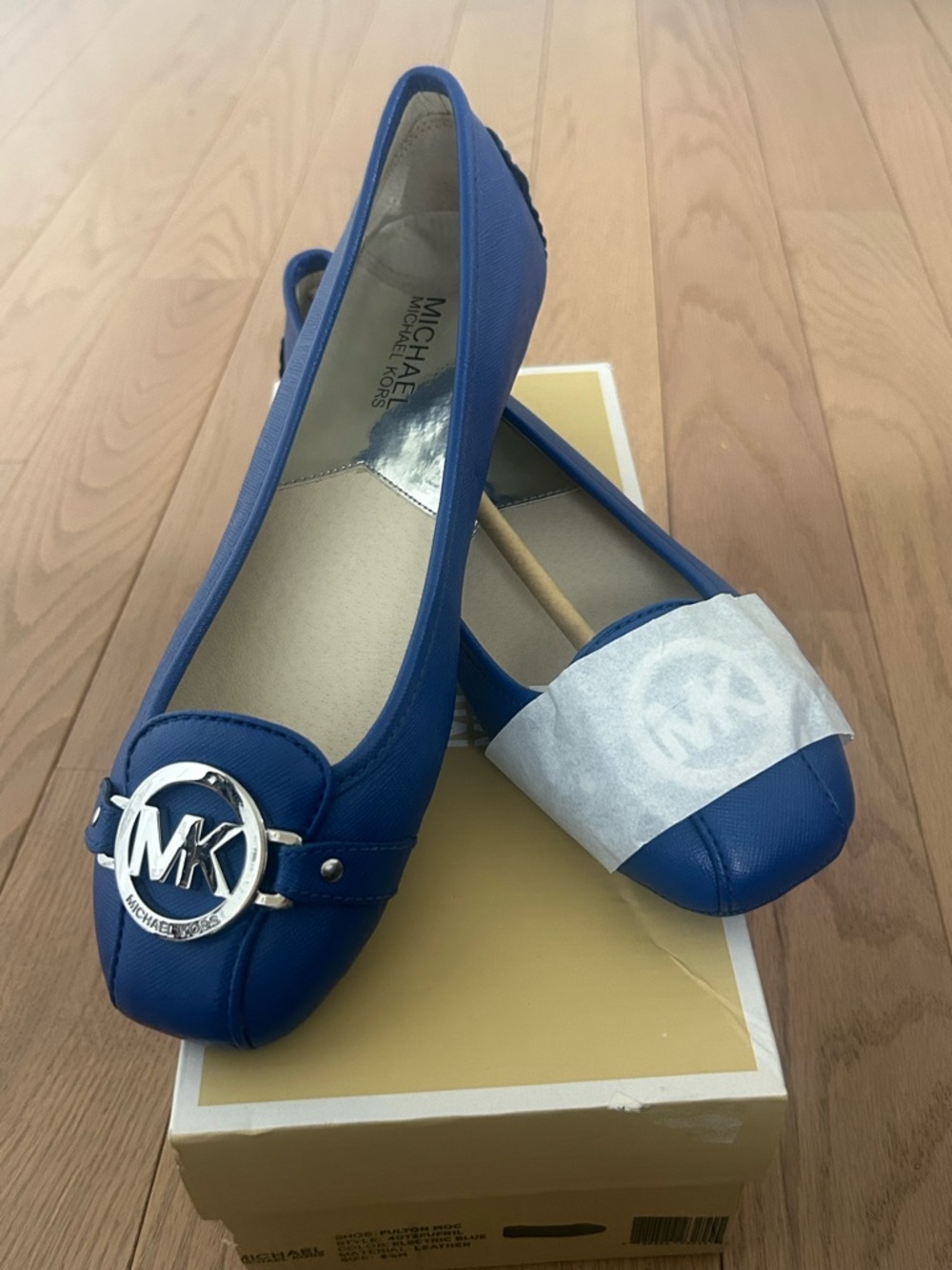 Michael Kors Fulton Moccasin (ballet flat), electric blue, size 8.5